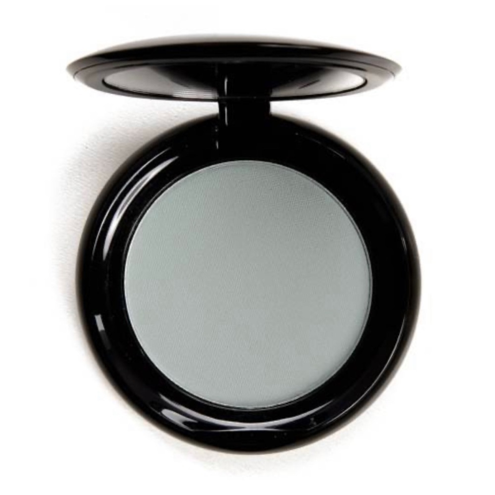Marc Jacobs SMOKE Runway OMega Eyeshadow | NEW | Smo!ke O!Mega #640 | Price FIRM - Picture 2 of 15